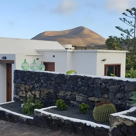 Casa Volcanica El Cabezo *