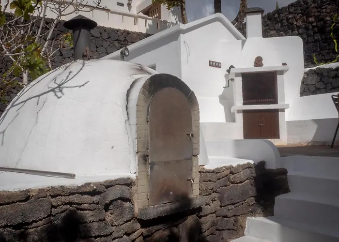 Casa Volcanica El Cabezo *