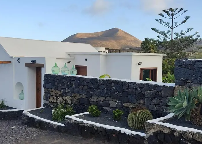 Casa Volcanica El Cabezo *